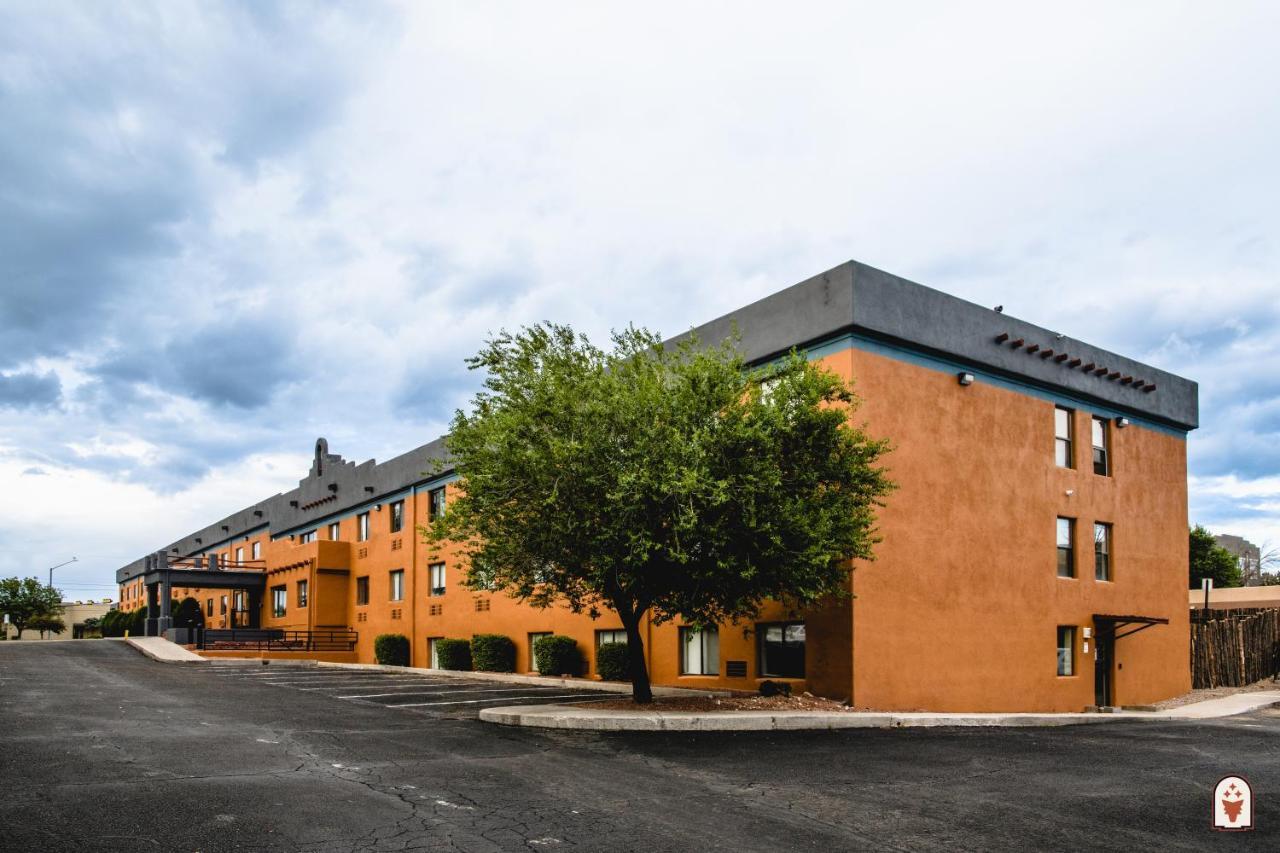 Hotel Coyote South Santa Fe Exterior foto